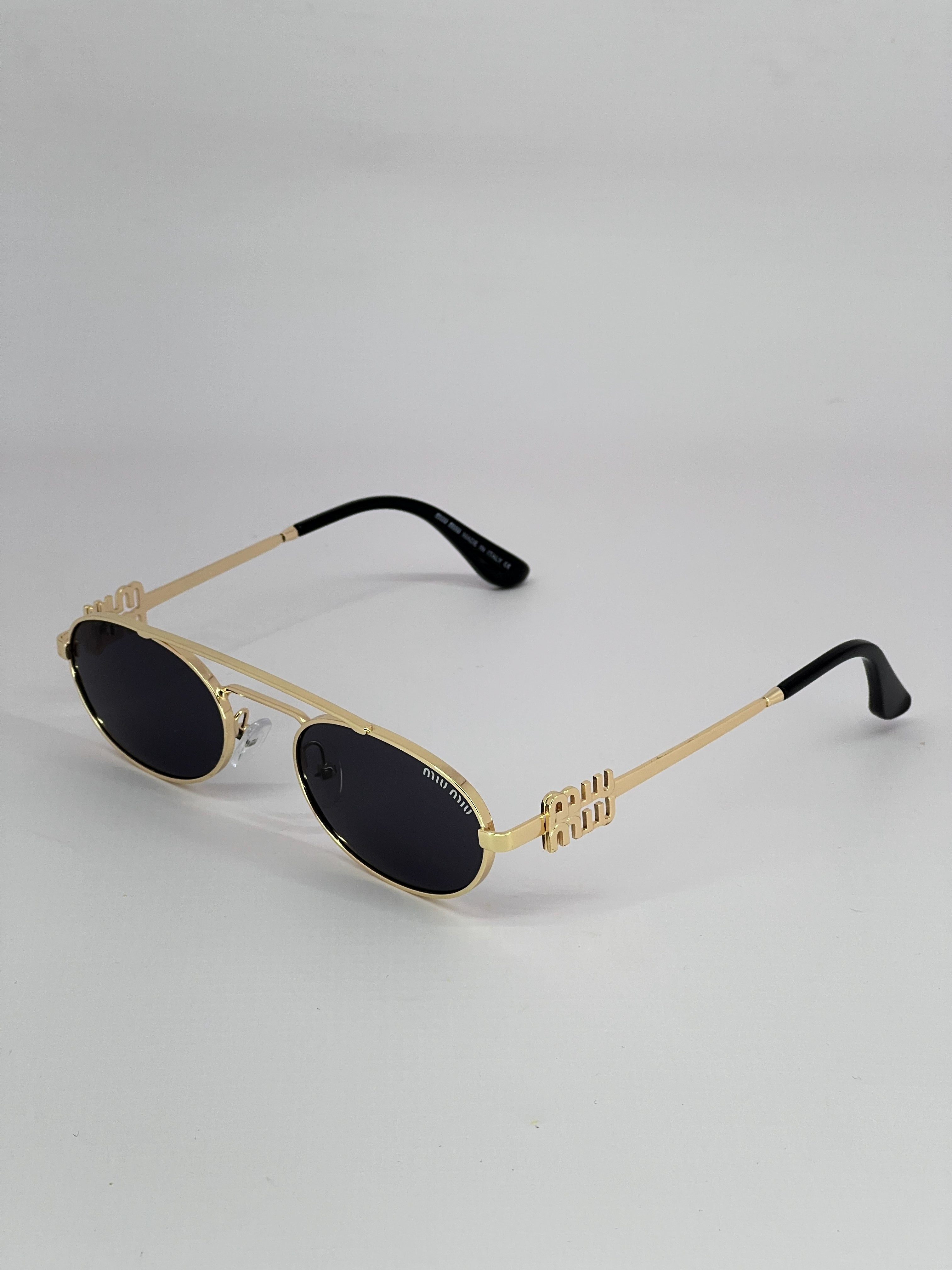 MIU MIU Verres Noir