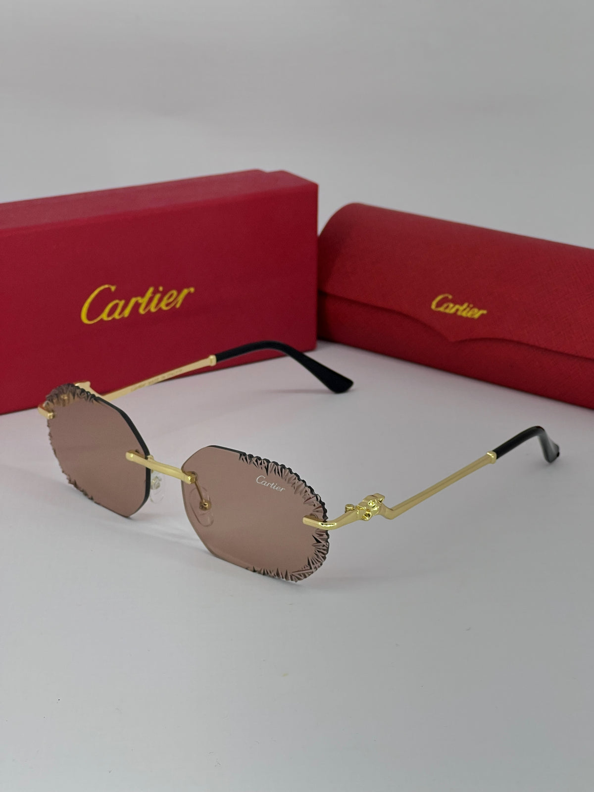 Cartier Marron Facetté Signature