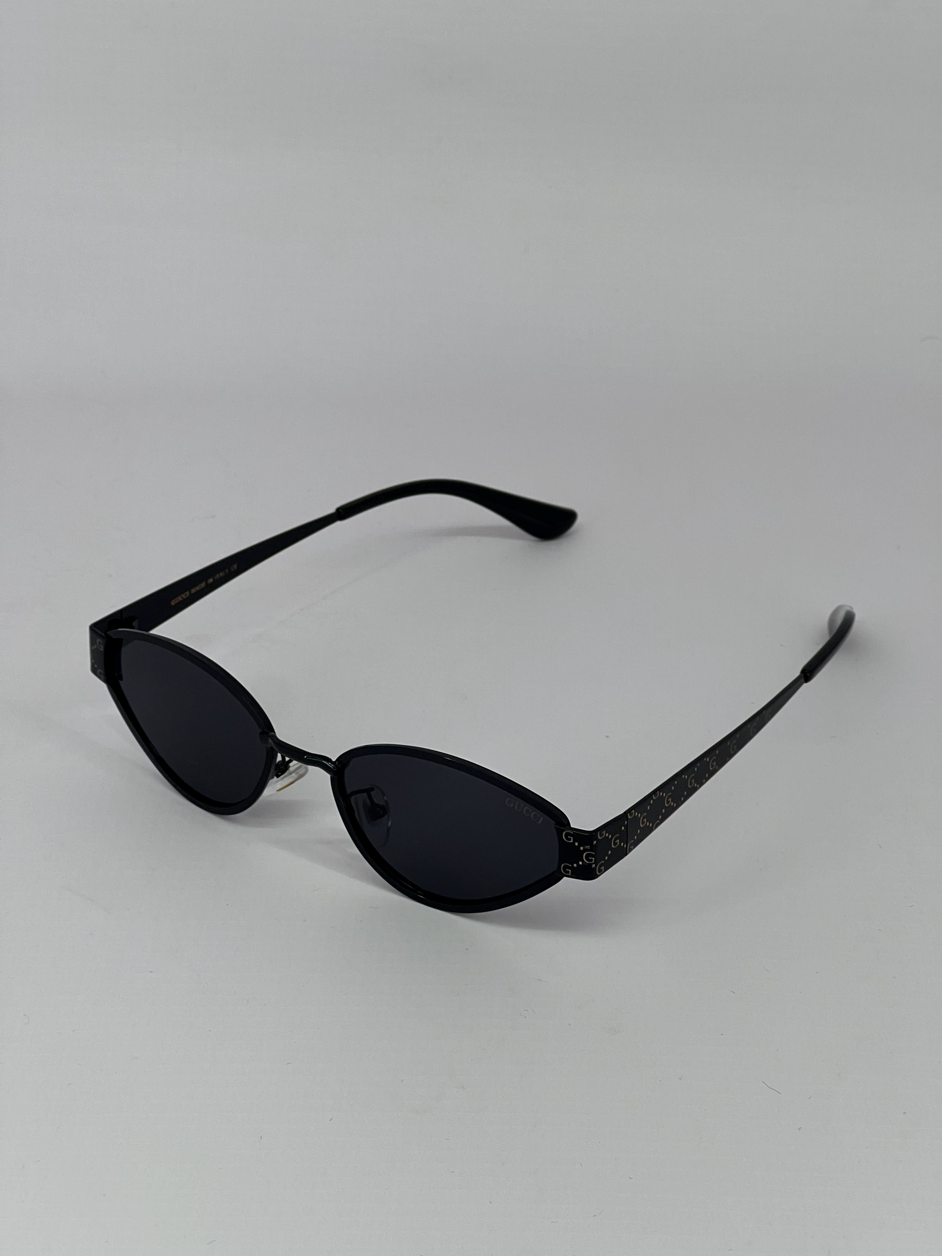 GUCCI Noir Élégance