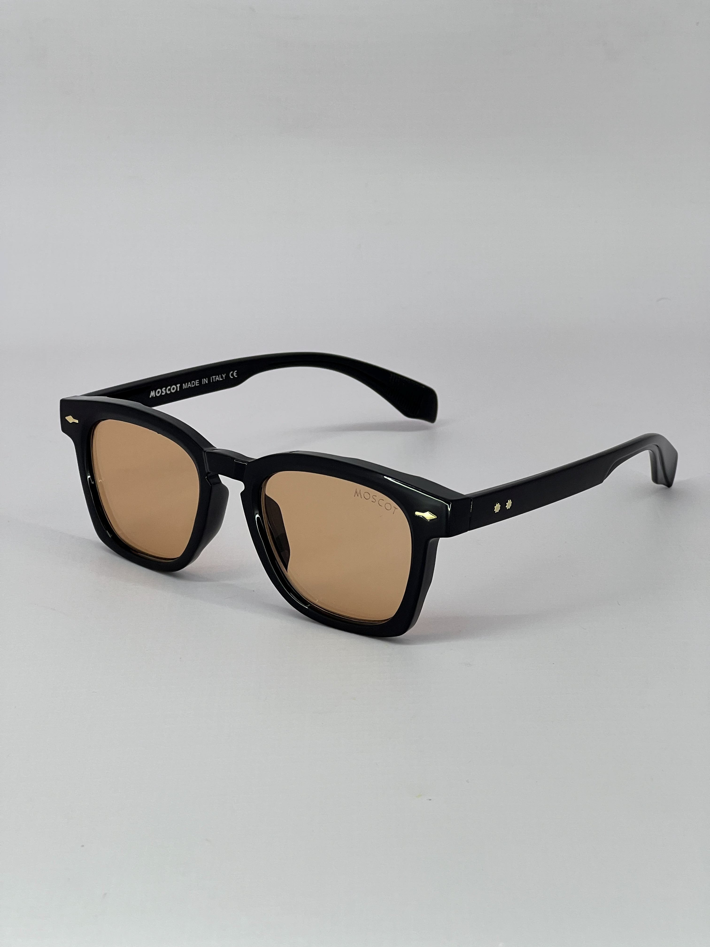 MOSCOT Orange